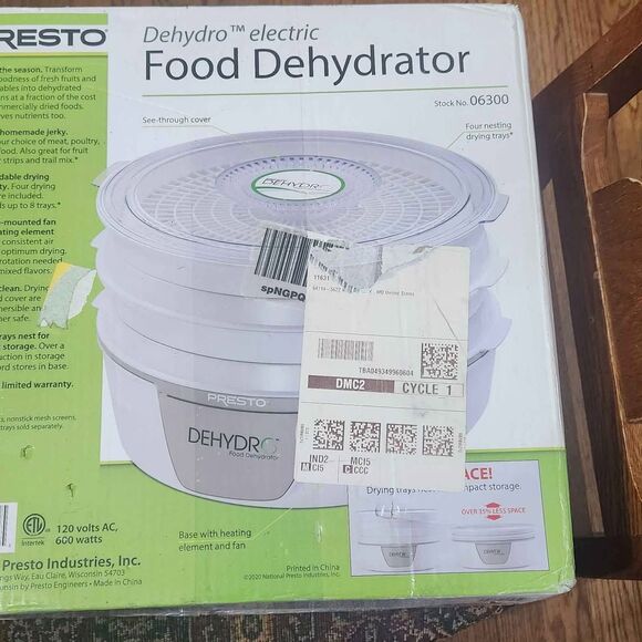 Presto Dehydro Electric Food Dehydratator - Picture 3 of 5
